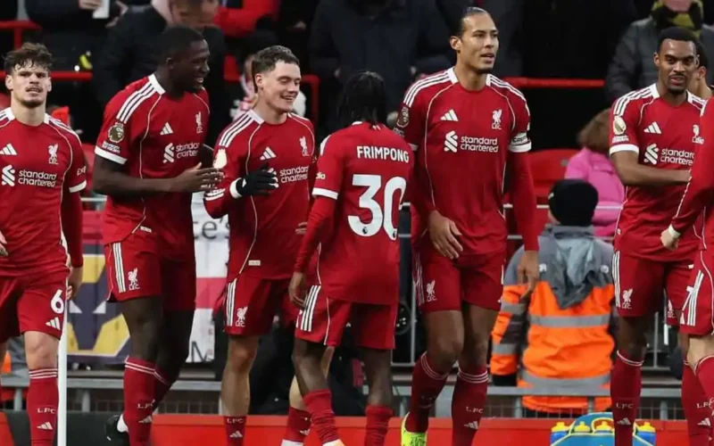 اللقاء المنتظر.. نجم ليفربول يسحر الجماهير أمام وولفرهامبتون